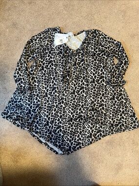 C’EST LA VIELeopard Print Long-Sleeve Top - Black & White